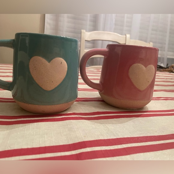 Set of Heart Mugs 💗🩵 - Picture 2 of 2